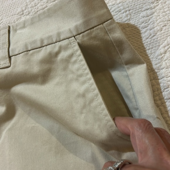 Vineyard vine 5 inch dayboat short solid stone. NWT. 14. - Picture 8 of 8